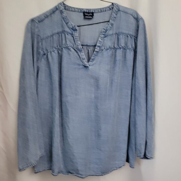 Splendid Denim Blouse Top Size Large Blue Pullover V-neck long sleeves peasant - Picture 1 of 10